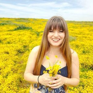 Meet your Posher, Elizabeth